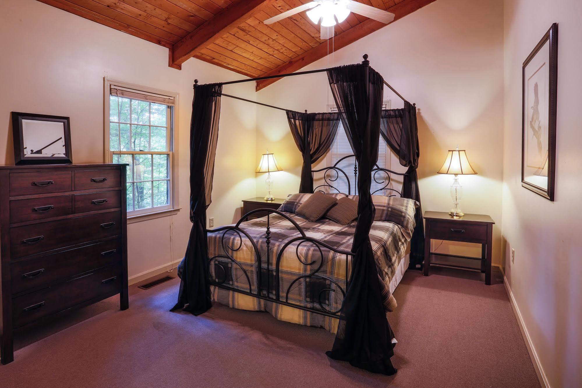 Forrest Hills Mountain Resort Dahlonega Bagian luar foto